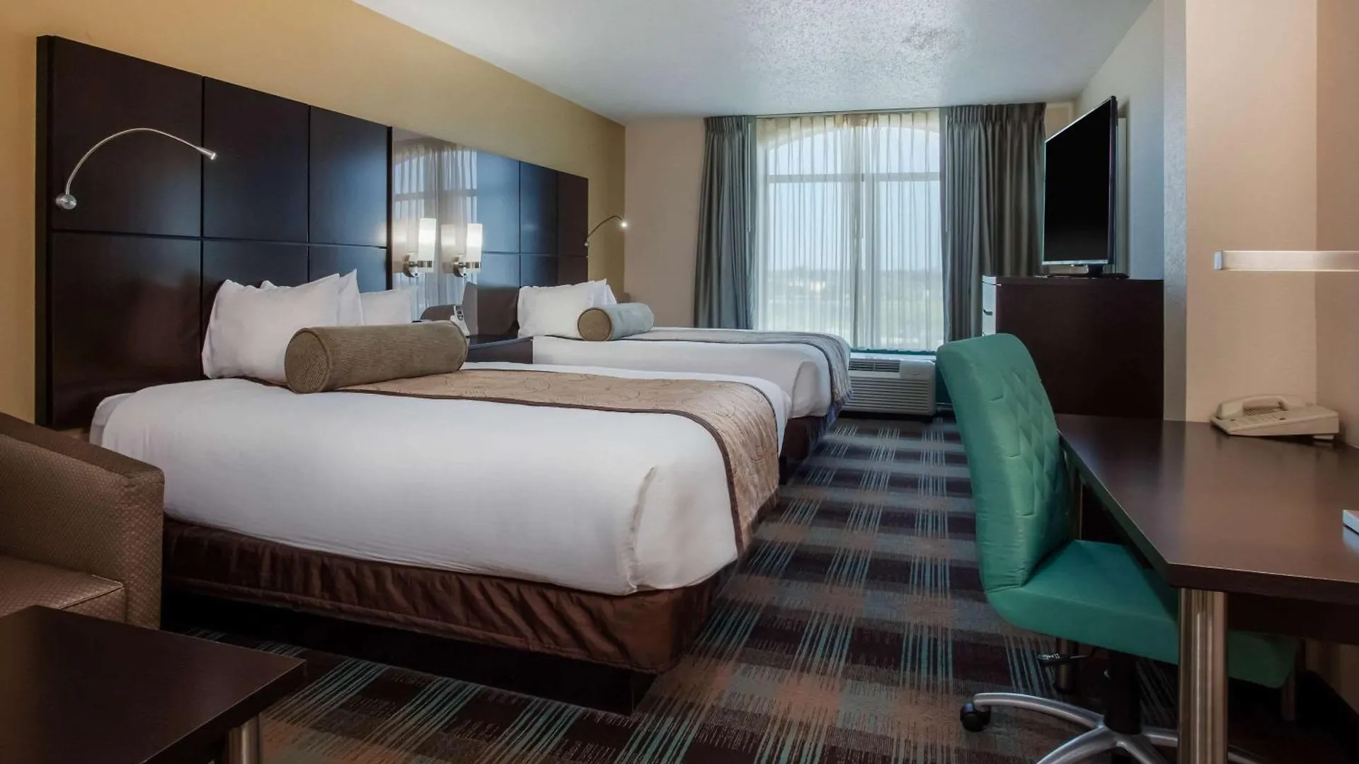 Wingate By Wyndham - Orlando International Airport- Free Hot Breakfast Hotel 3*,  United States