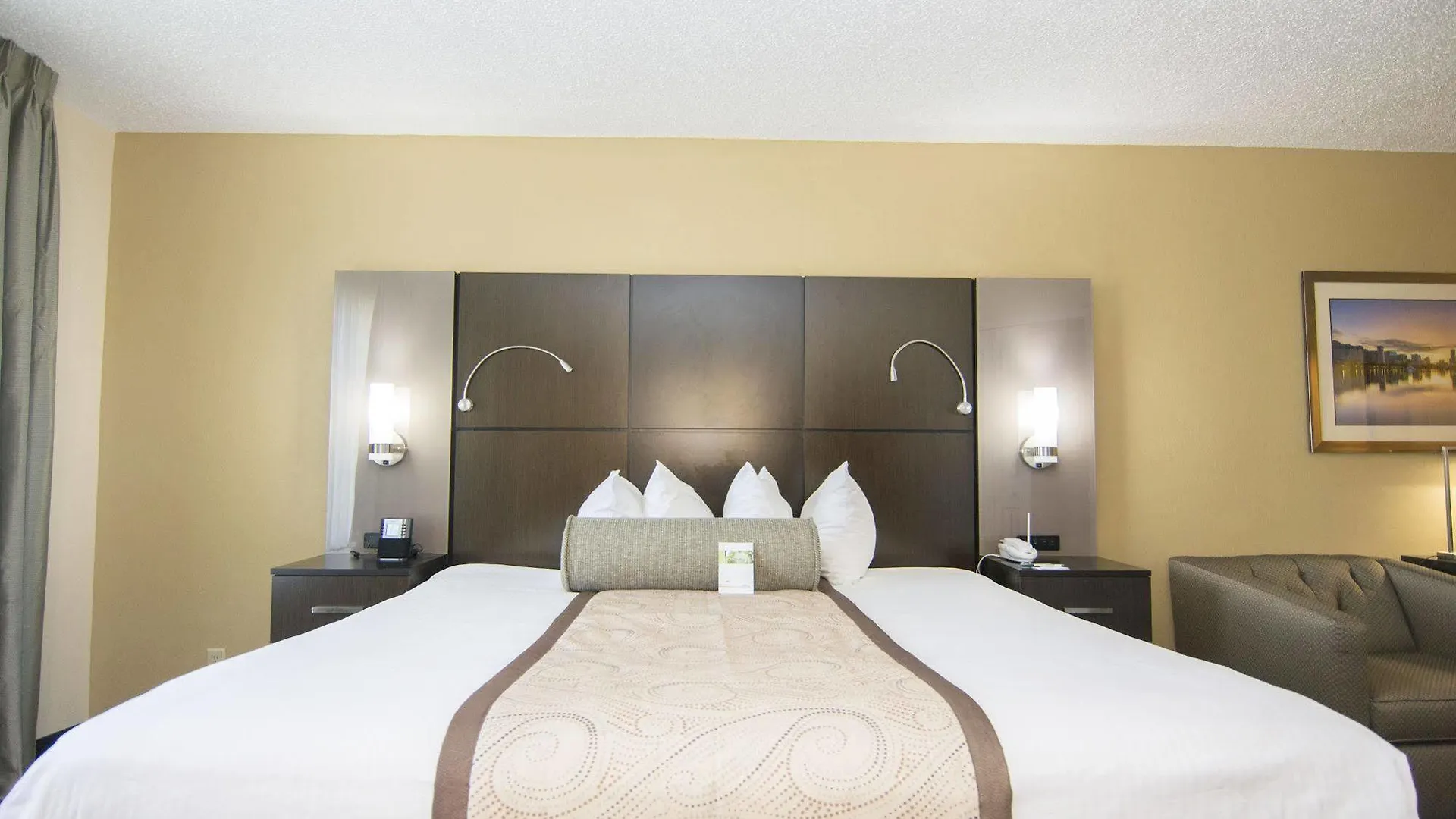 Wingate By Wyndham - Orlando International Airport- Free Hot Breakfast Hotel