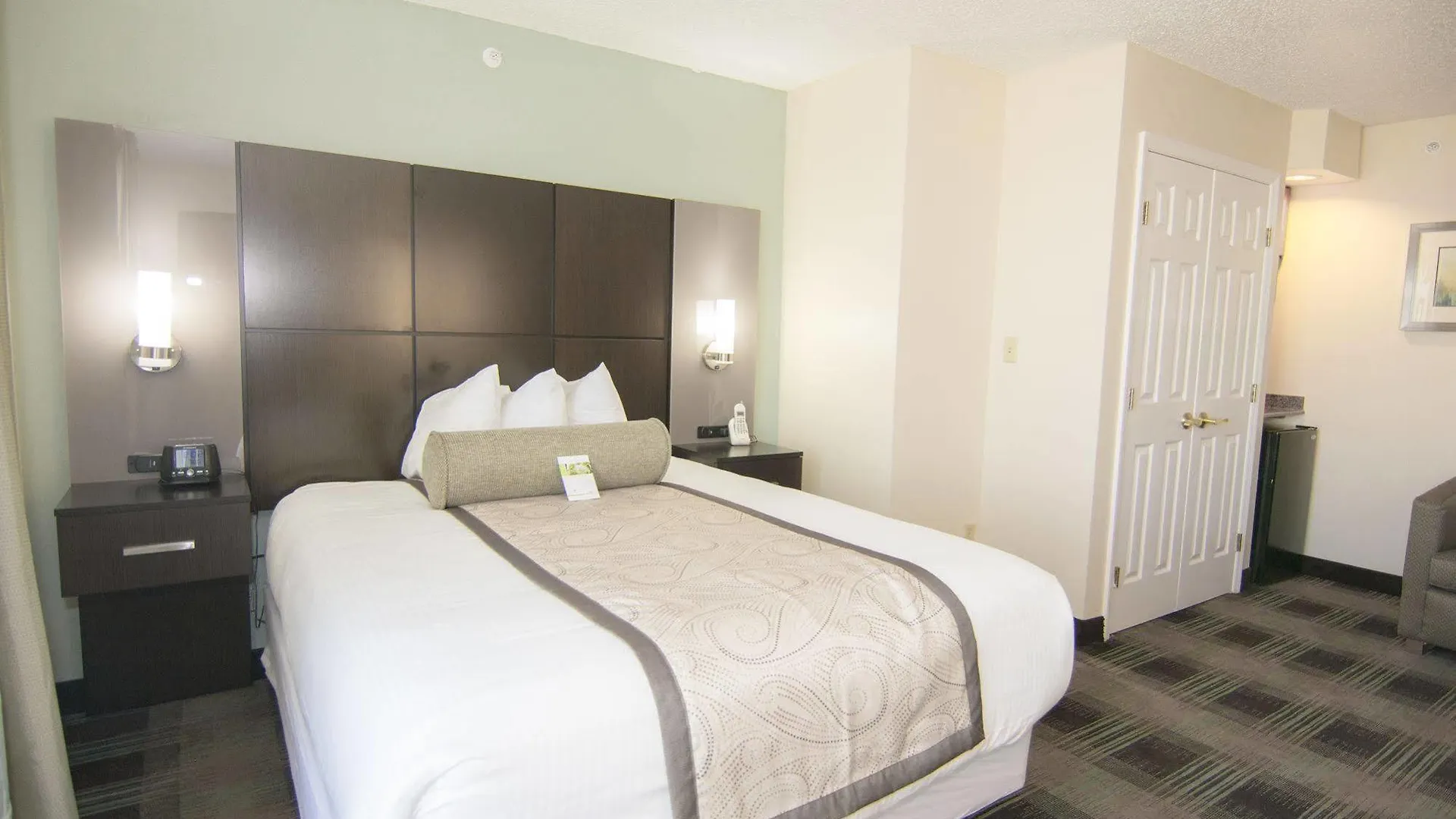Wingate By Wyndham - Orlando International Airport- Free Hot Breakfast Hotel