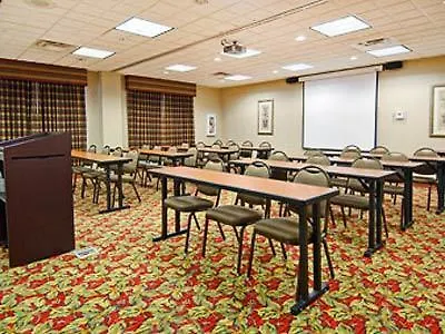 Wingate By Wyndham - Orlando International Airport- Free Hot Breakfast Hotel